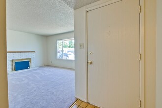 458 Safari Dr in San Jose, CA - Building Photo - Building Photo