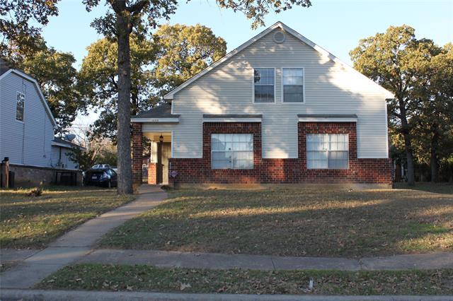 10315 Budtime Ln in Dallas, TX - Building Photo