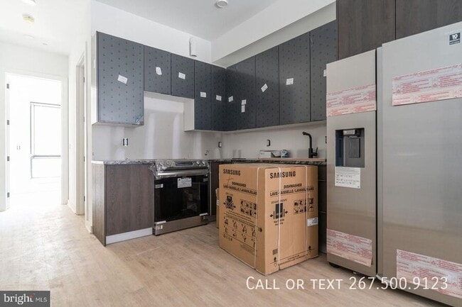 1306 N Front St in Philadelphia, PA - Building Photo - Building Photo