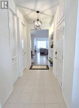 1405 Mockingbird Sq in Pickering, ON - Building Photo - Building Photo