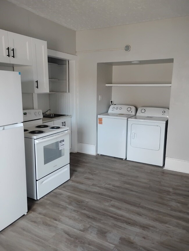 property at 118 Stellar St