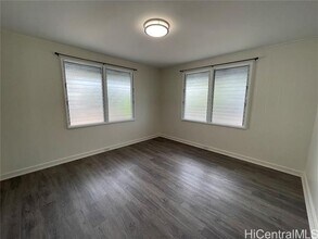 533 Hanana Pl in Honolulu, HI - Building Photo - Building Photo