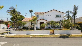 1660 Catalina Ave in Seal Beach, CA - Building Photo
