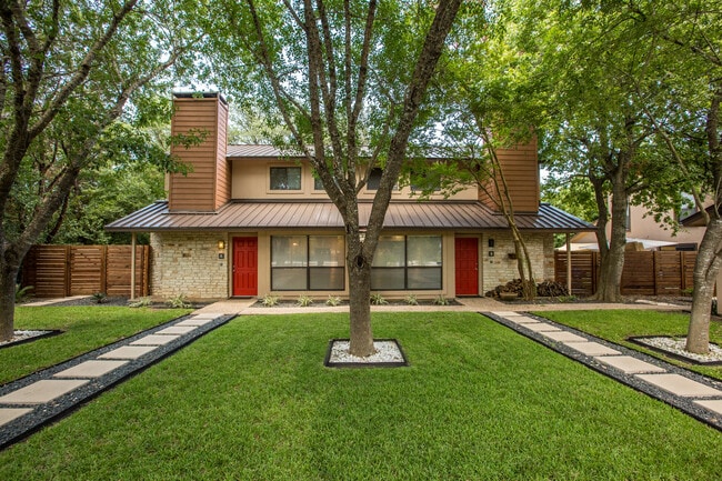 property at 1463 Redbud Trl