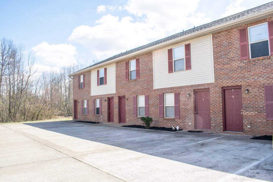 Coyote Court Townhomes in Clarksville, TN - Building Photo