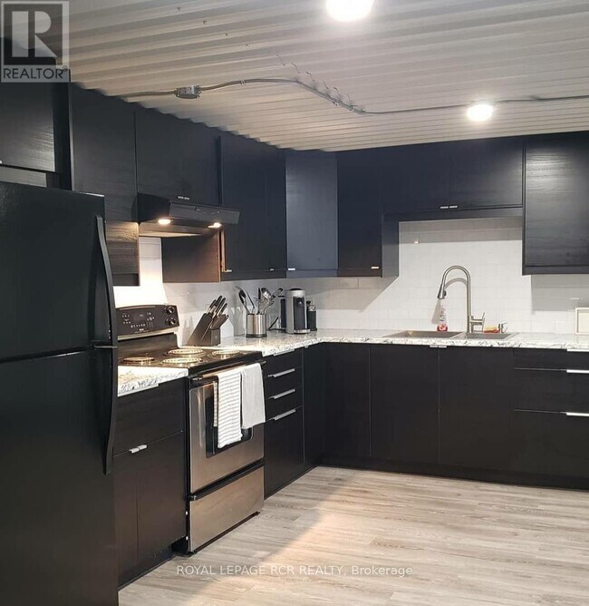 341 Queensville Sideroad in East Gwillimbury, ON - Building Photo - Building Photo