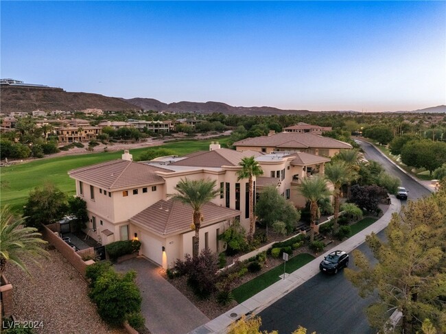 1493 Foothills Village Dr