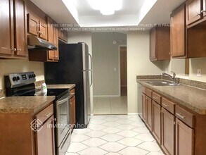 1415 Woodstork Dr in Brandon, FL - Building Photo - Building Photo