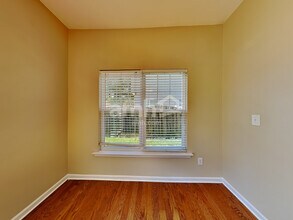 660 Smithridge Way in Fuquay Varina, NC - Foto de edificio - Building Photo