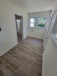 306 E Florida St - 10