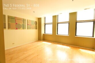 740 S Federal St in Chicago, IL - Building Photo - Building Photo
