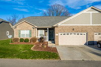 Woodridge Villas in Aliquippa, PA - Foto de edificio - Building Photo