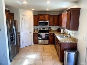 5560 Tucker Circle in Pace, FL - Building Photo - Building Photo