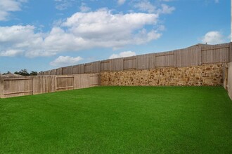 13824 Rock Island Trl in Shenandoah, TX - Building Photo - Building Photo
