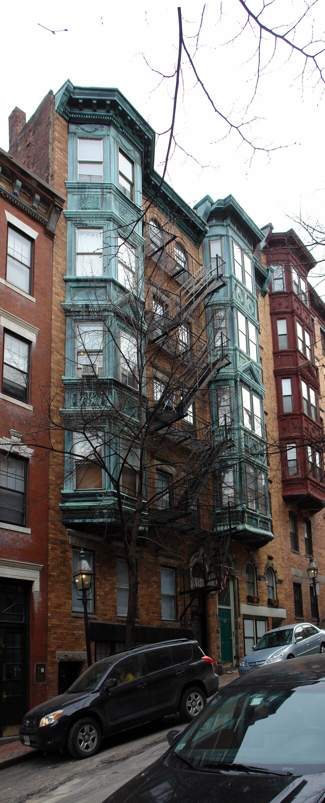 40 Anderson St in Boston, MA - Foto de edificio - Building Photo