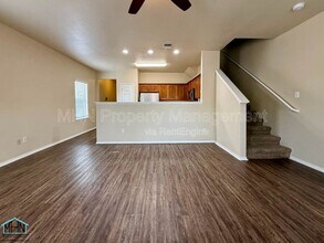5807 Golf Bend in San Antonio, TX - Building Photo - Building Photo
