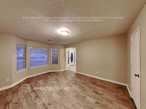 6980 Greenfield Ln in Cumming, GA - Foto de edificio - Building Photo