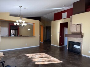 1026 Via Nandina Pl in Henderson, NV - Building Photo - Building Photo