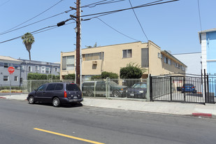 920 S Westmoreland Ave in Los Angeles, CA - Building Photo - Building Photo