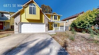 6871 SE Wrenfield St in Hillsboro, OR - Building Photo