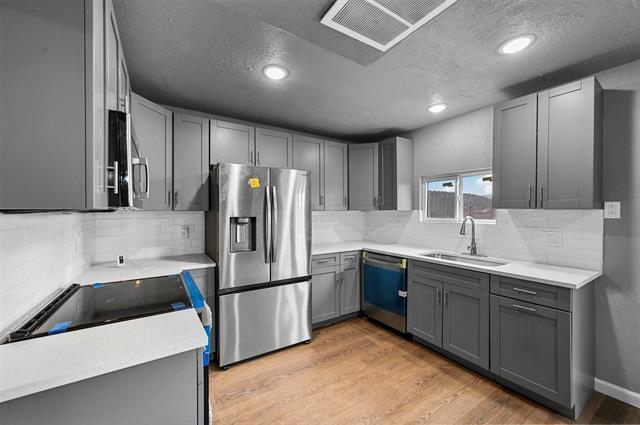 10430 Las Brisas Dr in Dallas, TX - Building Photo - Building Photo