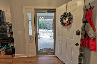 442 Myrick Rd in Deatsville, AL - Building Photo - Building Photo