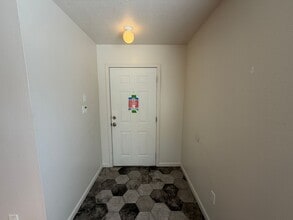 5756 Carmen Rd NW in Albuquerque, NM - Building Photo - Building Photo