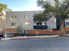 The Runyon in Los Angeles, CA - Building Photo - Building Photo