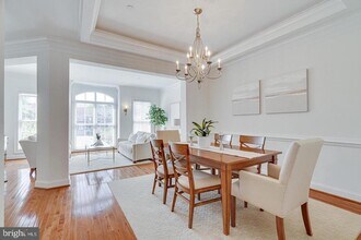 7008 Eastern Red Cedar Ln in McLean, VA - Building Photo - Building Photo