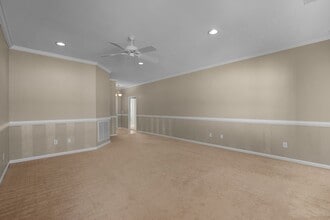 200 Regency Ln SW in Calhoun, GA - Building Photo - Building Photo