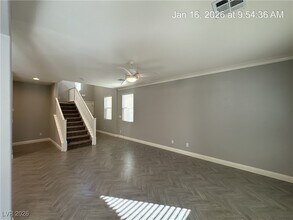 7535 Earnshaw Ave in Las Vegas, NV - Building Photo - Building Photo