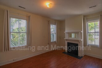 3 Woolfe St in Charleston, SC - Building Photo - Building Photo