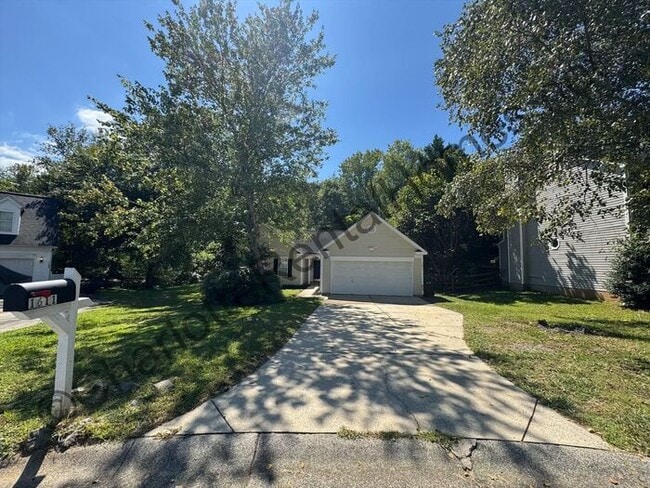property at 1611 Oak Knoll Ln