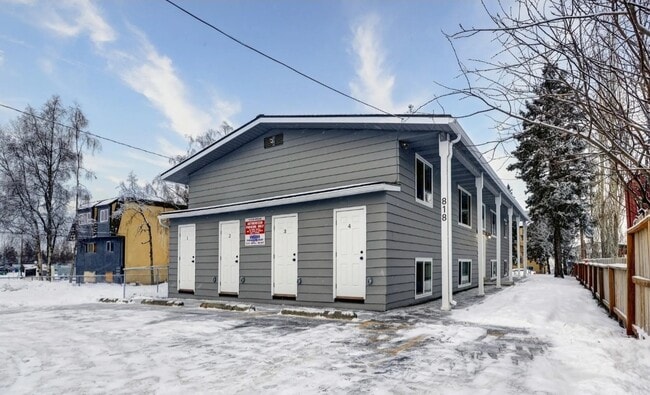 818 E 10th Ave, Unit 1