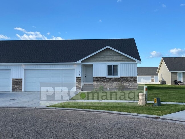 property at 3714 E St