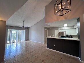 7896 Sonoma Springs Cir in Greenacres, FL - Foto de edificio - Building Photo