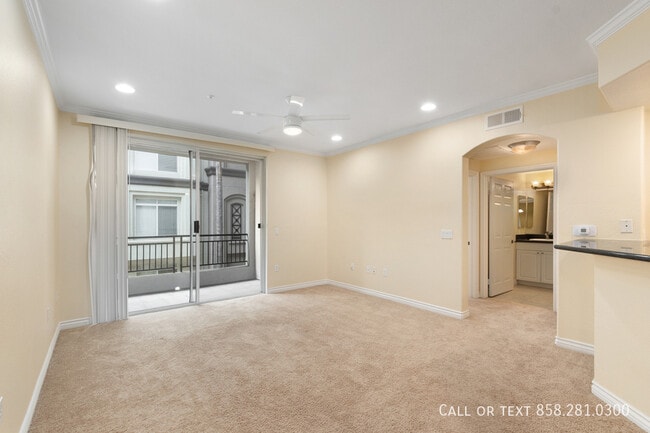 4155 Executive Dr in La Jolla, CA - Building Photo - Building Photo