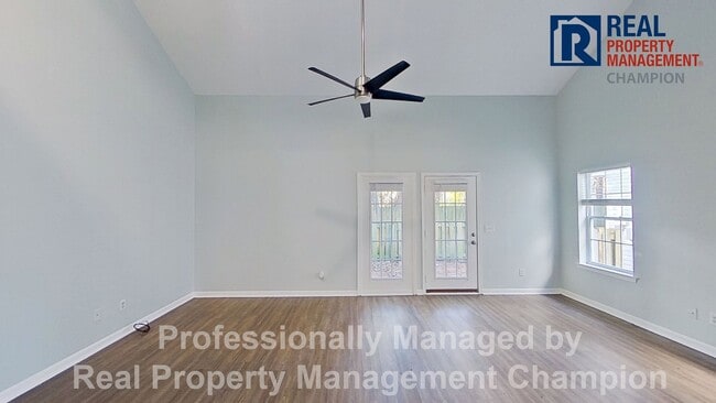 property at 4620 Crawdad Ct