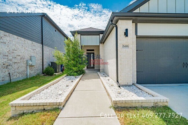 2416 Green River Rd in Royse City, TX - Foto de edificio - Building Photo