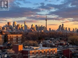 1185 Dupont St in Toronto, ON - Building Photo