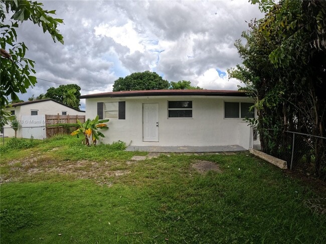 property at 26633 SW 138th Ct