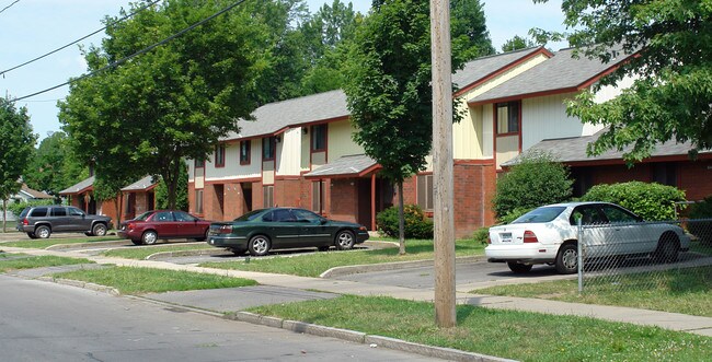 634-650 1/2 Gifford St in Syracuse, NY - Foto de edificio - Building Photo