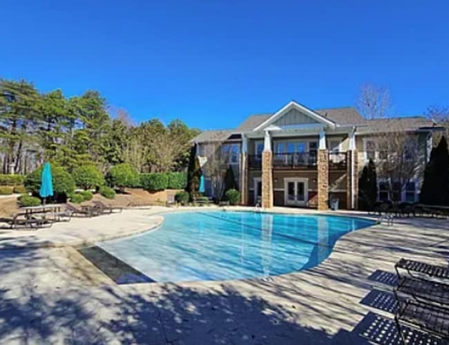 property at 632 Overlook Dr