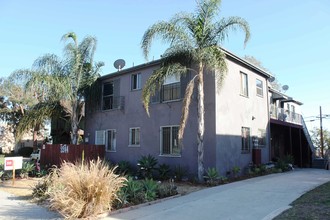 Designer Apartment in West Adams in Los Angeles, CA - Building Photo - Building Photo