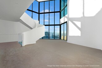 11400 N Bayshore Dr in North Miami, FL - Building Photo - Building Photo
