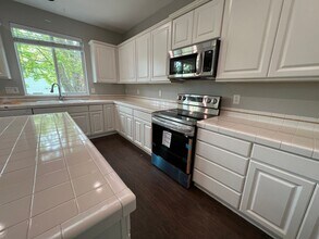 16130 SW Loon Dr in Beaverton, OR - Building Photo - Building Photo