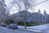 Highbury Apartments in Vancouver, BC - Building Photo - Building Photo