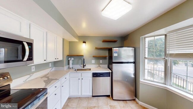 property at 8551 Braxted Ln