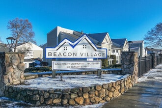 Beacon Village in Burlington, MA - Foto de edificio - Building Photo