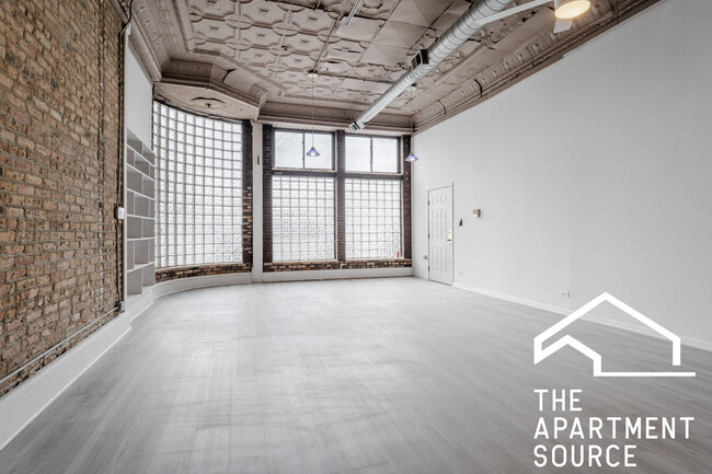 property at 1621 N Kedzie Ave